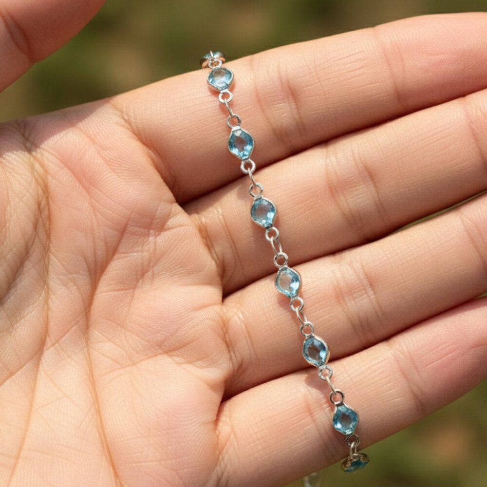 "Trendy Handmade Bracelet – A Stylish Gift for Women & Girls, MAR091725